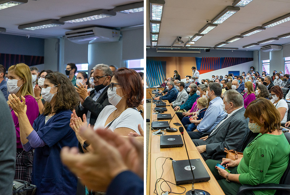 Público lotou o Salão do Consu para a homenagem prestada à professora Maria Luiza Moretti